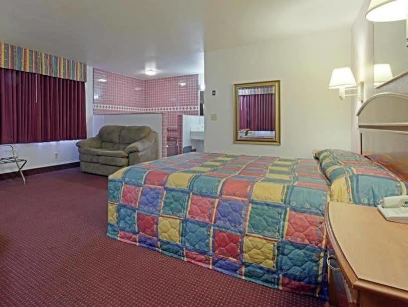 Americas Best Value Inn Pico Rivera East Los Angeles Extérieur photo